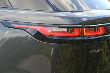 Voertuigafbeelding 102