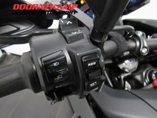 Voertuigafbeelding 7