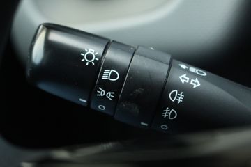 Voertuigafbeelding 13