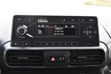 Voertuigafbeelding 11