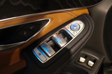 Voertuigafbeelding 28