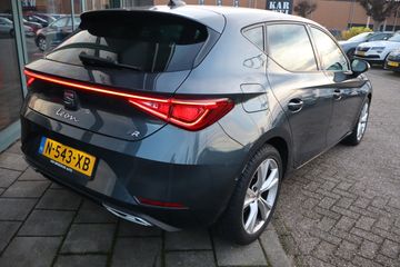 Voertuigafbeelding 3