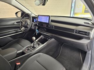 Voertuigafbeelding 7