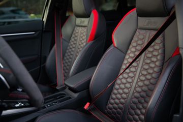 Voertuigafbeelding 33