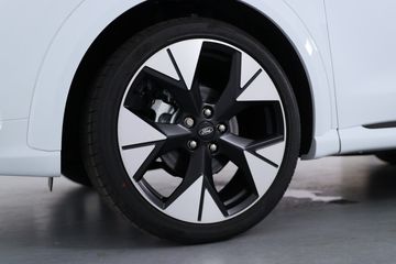 Voertuigafbeelding 19