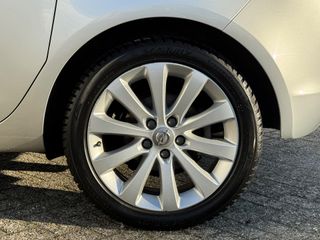 Voertuigafbeelding 23