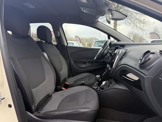 Voertuigafbeelding 6