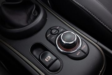 Voertuigafbeelding 17