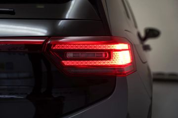 Voertuigafbeelding 35