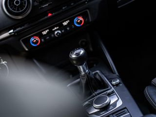 Voertuigafbeelding 36