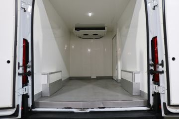 Voertuigafbeelding 12