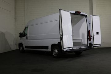 Voertuigafbeelding 9