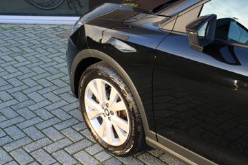 Voertuigafbeelding 8