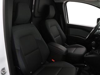 Voertuigafbeelding 32