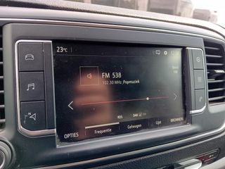 Voertuigafbeelding 8