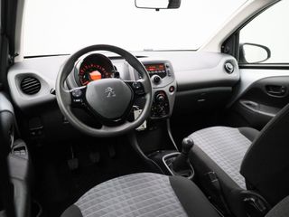 Voertuigafbeelding 6