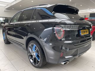 Voertuigafbeelding 6