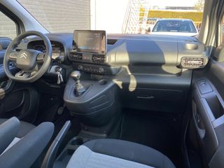 Voertuigafbeelding 13