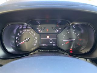 Voertuigafbeelding 31