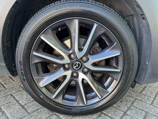 Voertuigafbeelding 8