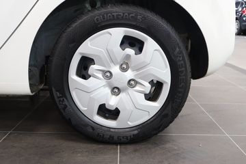 Voertuigafbeelding 15