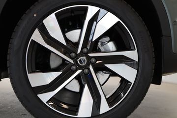 Voertuigafbeelding 6