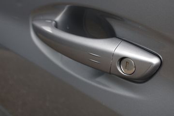 Voertuigafbeelding 14