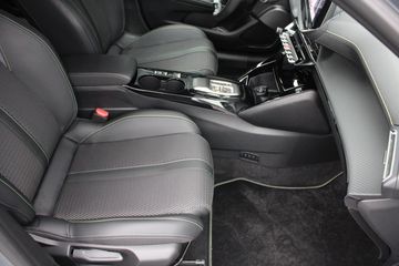 Voertuigafbeelding 4