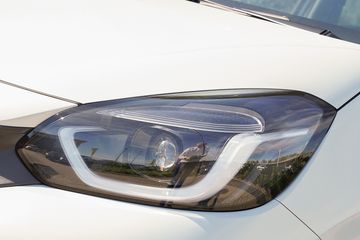 Voertuigafbeelding 26