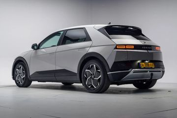 Voertuigafbeelding 2