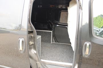 Voertuigafbeelding 24