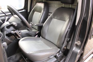 Voertuigafbeelding 5