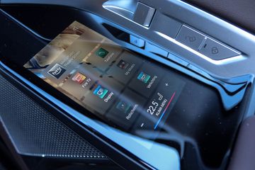 Voertuigafbeelding 16