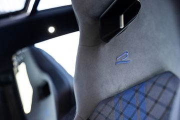 Voertuigafbeelding 37