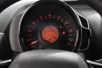 Voertuigafbeelding 12