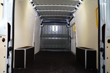 Voertuigafbeelding 8