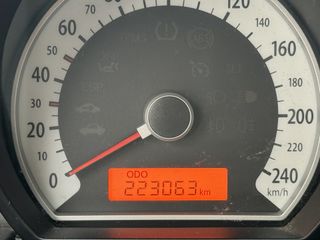 Voertuigafbeelding 6