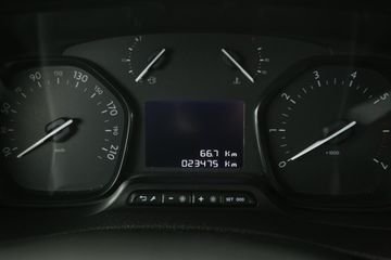 Voertuigafbeelding 13