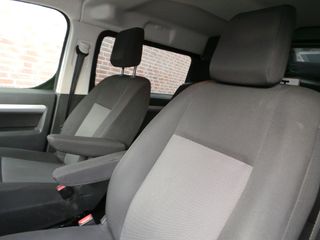 Voertuigafbeelding 9