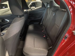 Voertuigafbeelding 11