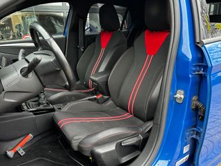 Voertuigafbeelding 23