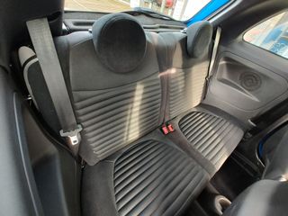 Voertuigafbeelding 9