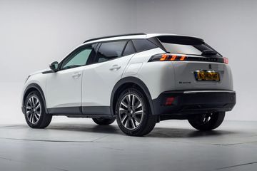 Voertuigafbeelding 10