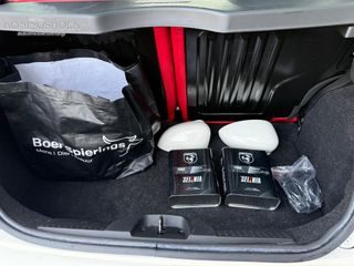 Voertuigafbeelding 16