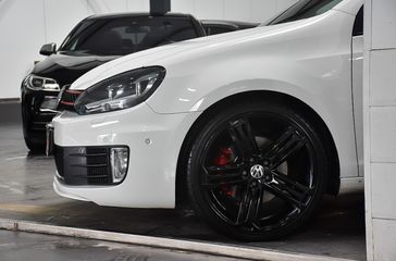 Voertuigafbeelding 23