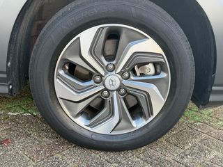 Voertuigafbeelding 9