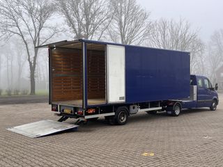 Voertuigafbeelding 3