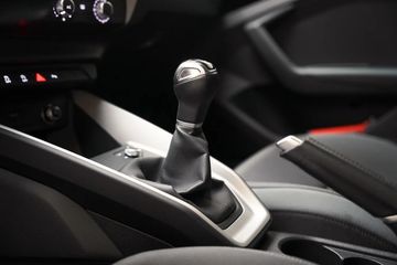 Voertuigafbeelding 19