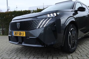 Voertuigafbeelding 4