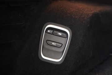 Voertuigafbeelding 32